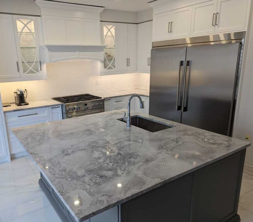 SUPERWHITE QUARTZITE 3cm - MSI SURFACES